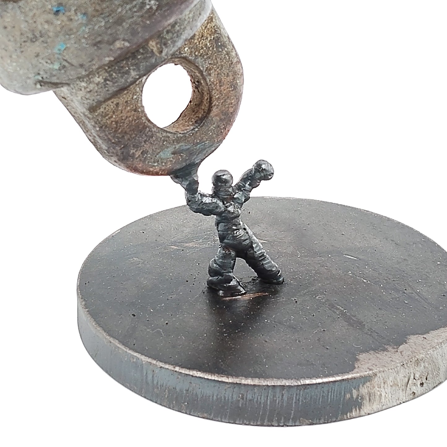 Scultura EROE MECCANICO